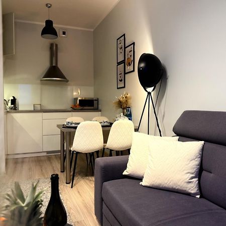 Airport67 Apartment Warsawa Bagian luar foto